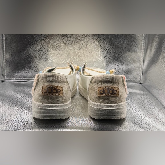 Hey Dude Women's Light Tan Shoes, Wendy Style, size 7 - Picture 4 of 11